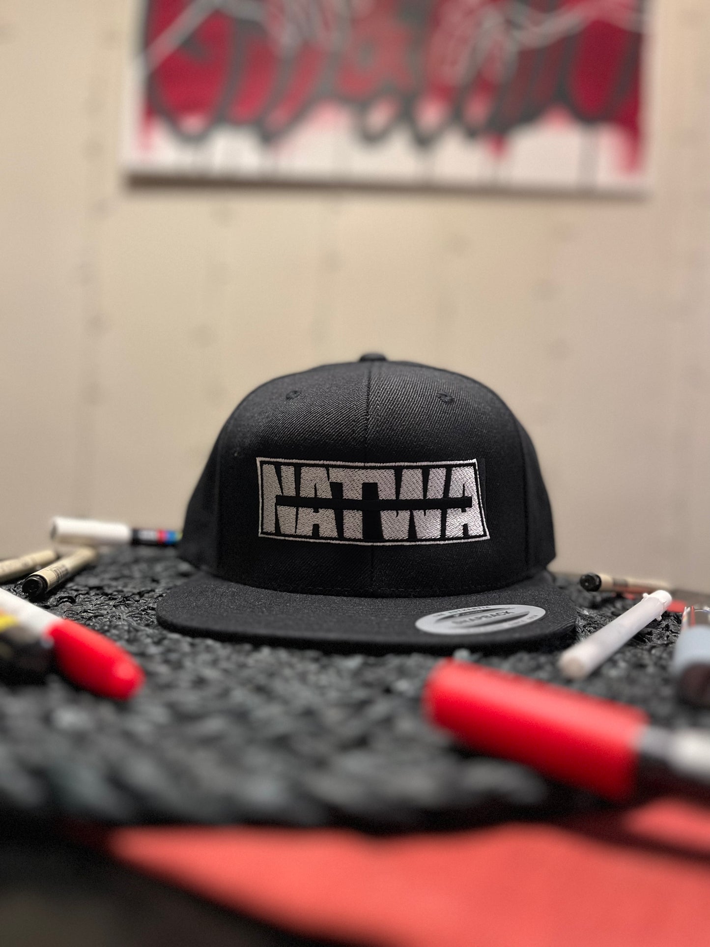 Natwa art snap back cap